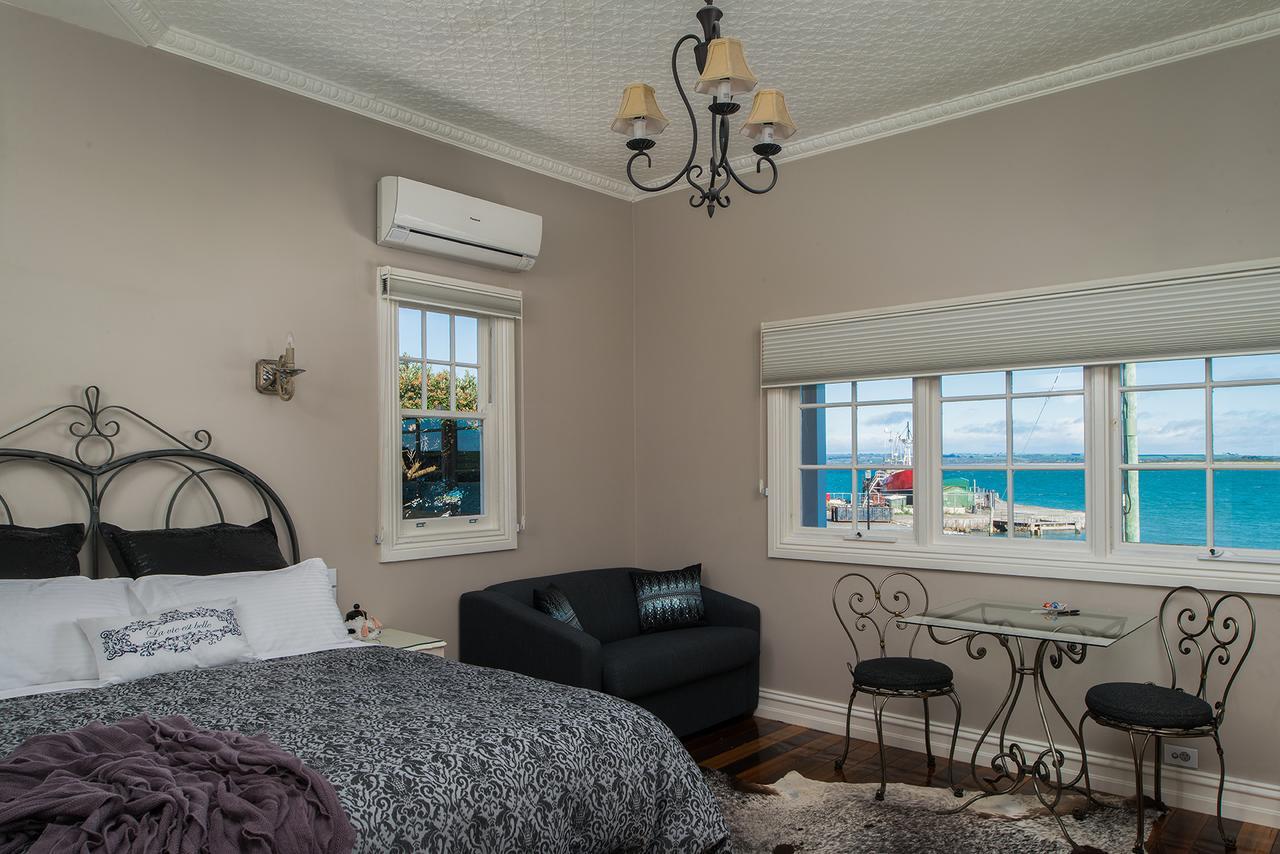 The Ark Stanley Luxury Bed And Breakfast Exterior photo